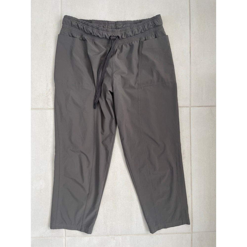 prAna Leonora Capri Pants Women M Gorpcore Hiking Outdoor Granola Minimalist